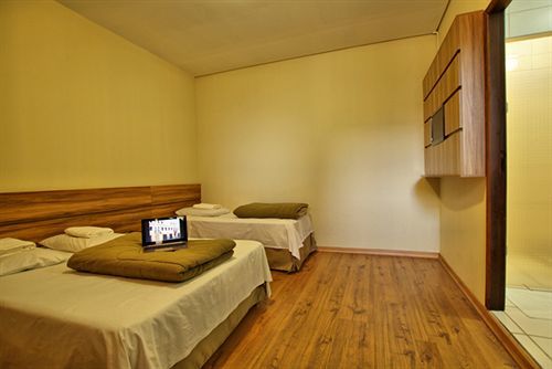 كوريتيبا Hostel Roma المظهر الخارجي الصورة