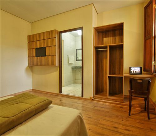 كوريتيبا Hostel Roma المظهر الخارجي الصورة